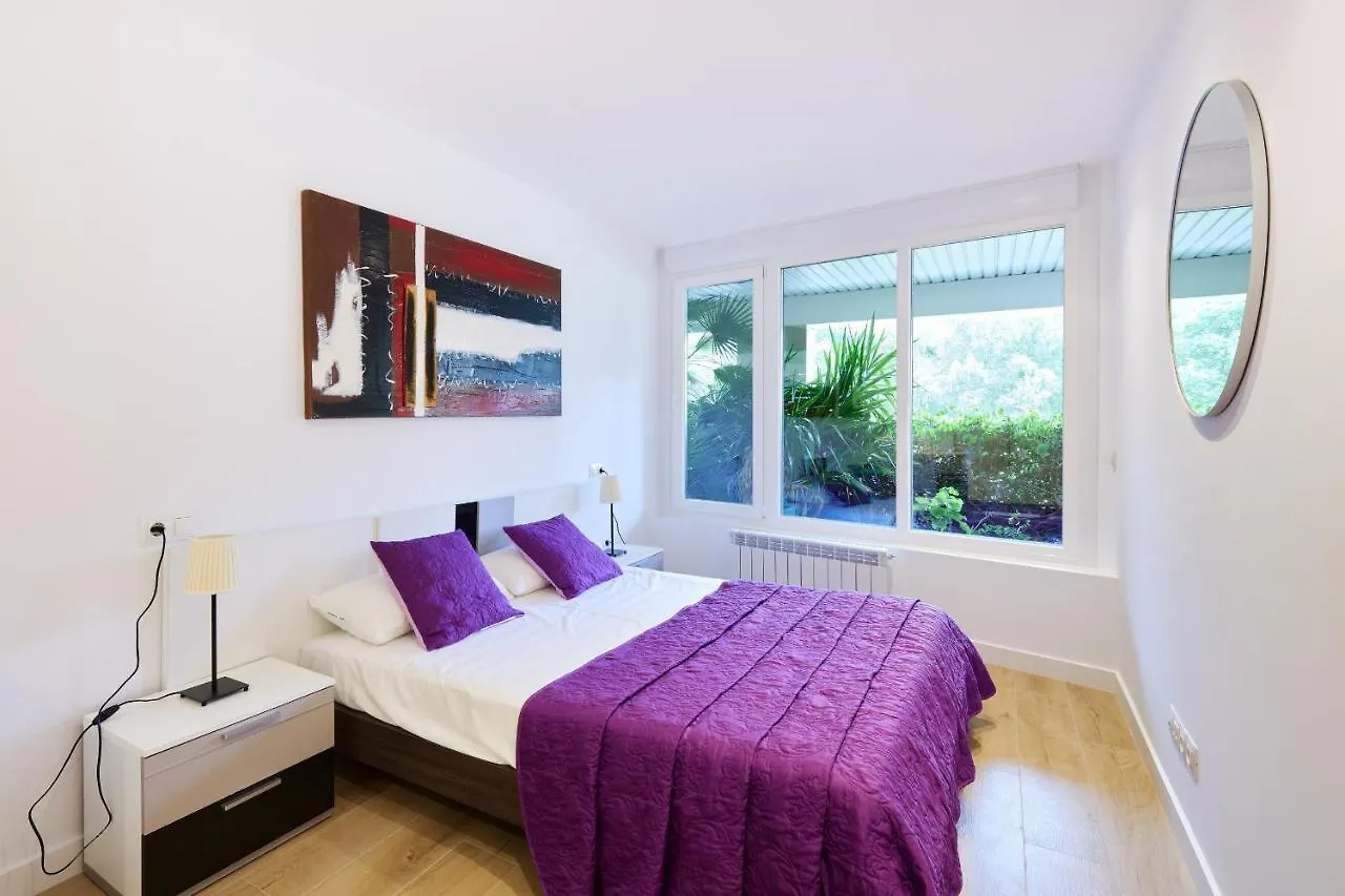 Clinica Universitaria y Hospitales Apartamento Pamplona 0*,  España